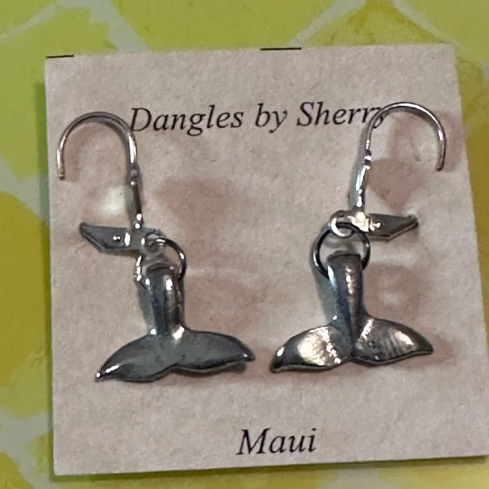287. Aloha from Maui handmade whale tail earrings NWT - Picture 2 of 3
